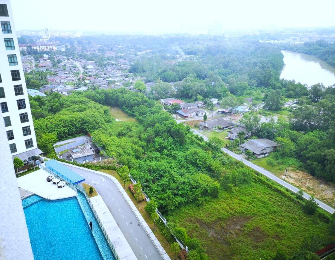 Yolo Budget Condo Premium Facilities One Johor Bahru Eksteriør bilde